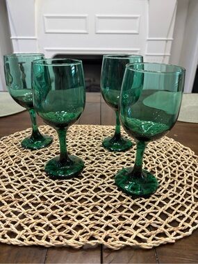 Set of four vintage emerald green stemmed wine glasses
